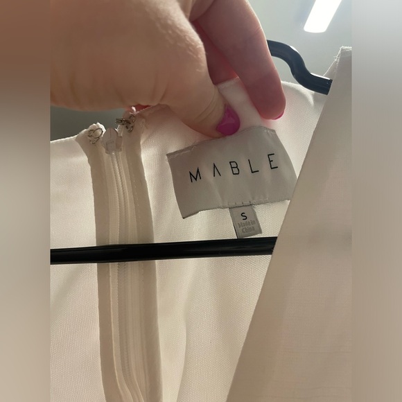 white bow romper! - Picture 7 of 8